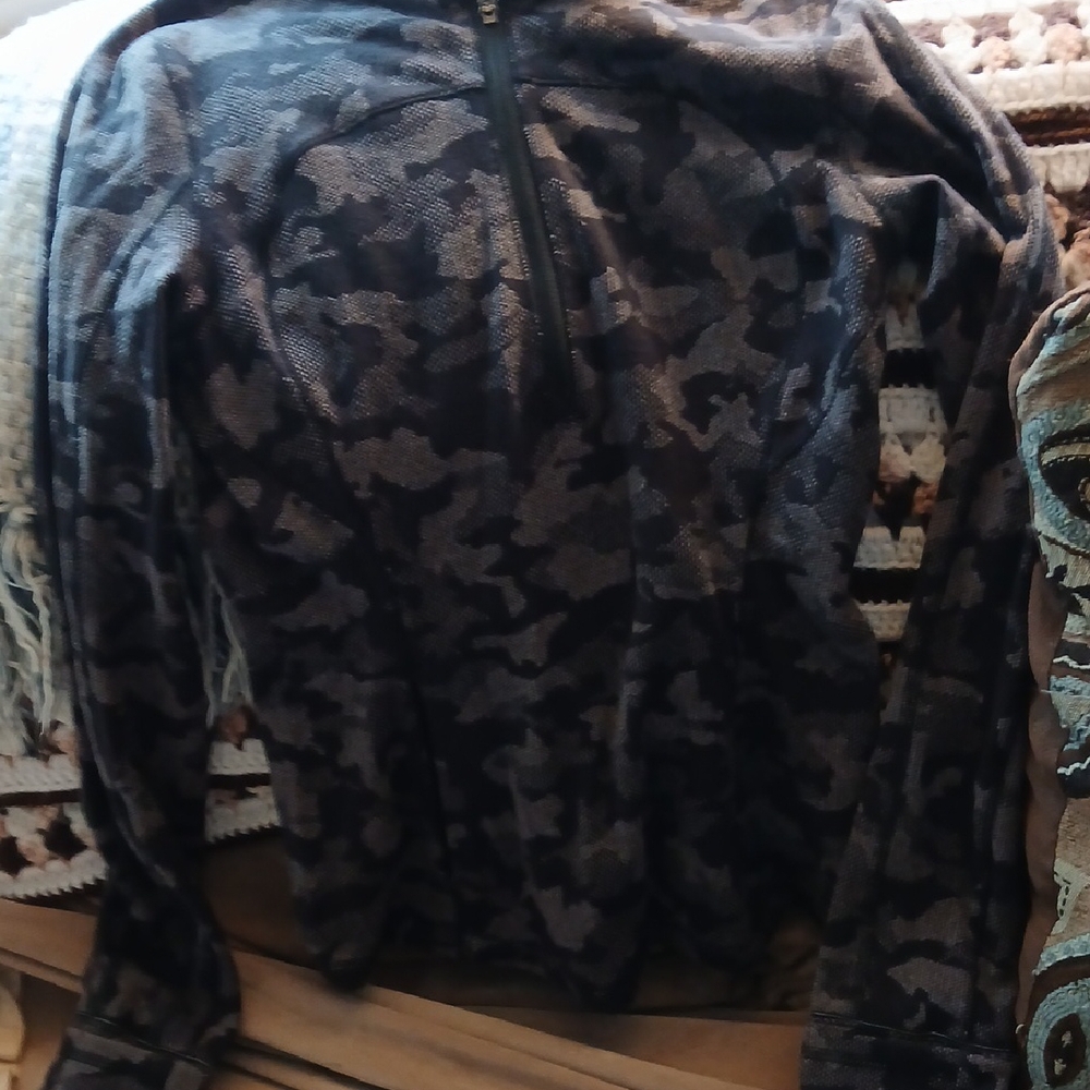 Nike Camo Zip-Up Jacket